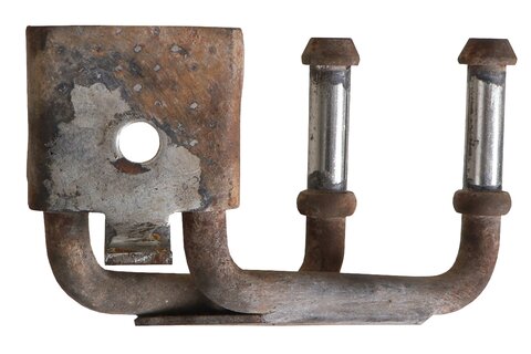 Držiak výfuku - predný, pravý BK21-5K291-BB