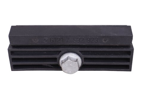 Upínacia svorka autobatérie 61217549425