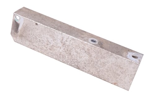 Držiak spodnej priečky predného čela pravý 51117158874