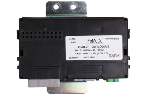 Riadiaca jednotka ťažného zariadenia BK2T-19H378-AD