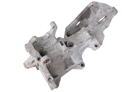 Držiak alternátora 03L903139J