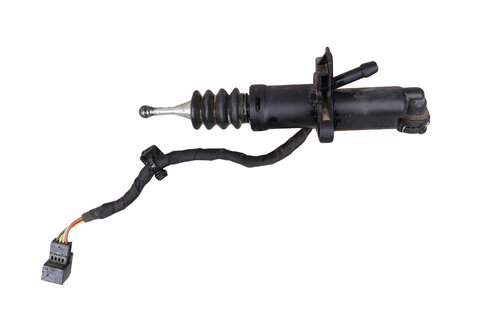 Hlavný spojkový valec 7E0721401F