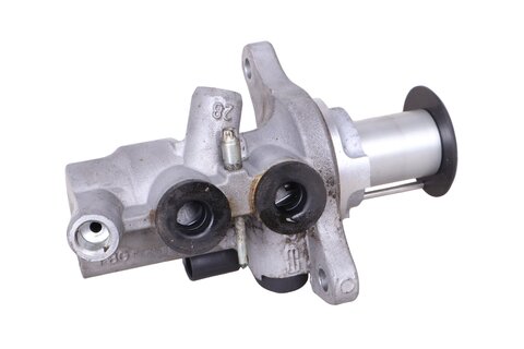 Hlavný brzdový valec 7P0611019