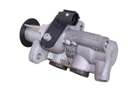 Hlavný brzdový valec 7P0611019