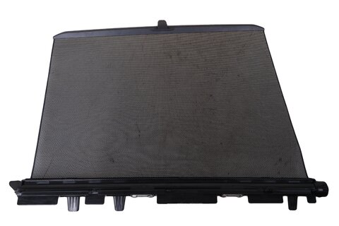 Slnečná roletka zadných dverí pravá 7P6861318C82V
