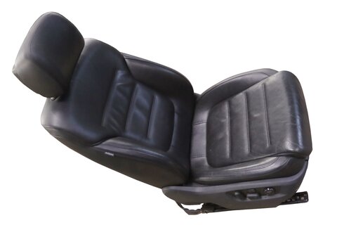 Sedadlo spolujazdca elektrické kožené vyhrievané/vetrané 7P6881406DE