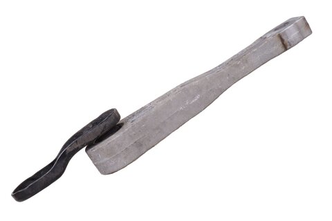 Držiak motora spodný (kosť) 7N0199855A