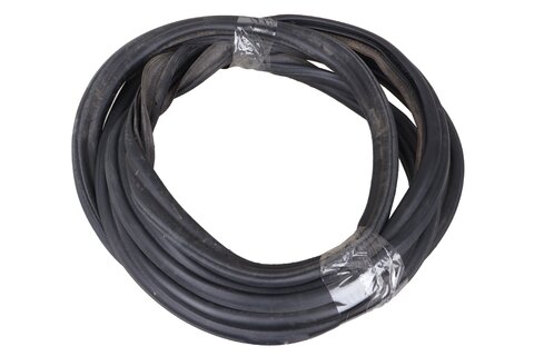 Gumové tesnenie veka kufra 7P6827705A