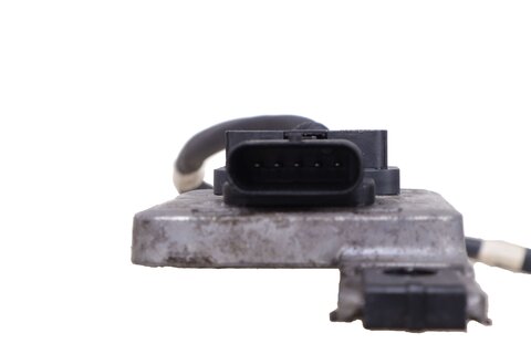 Nox senzor 04L907805L