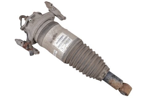 Mach zadnej nápravy pravý 7P6616020N