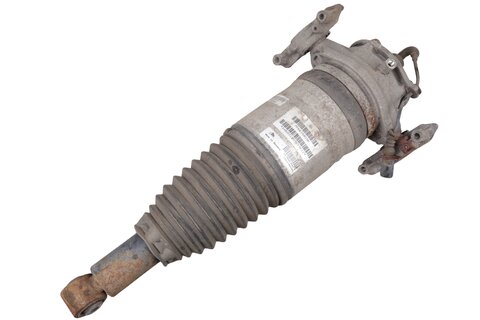 Mach zadnej nápravy ľavý 7P6616019N