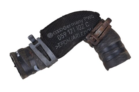 Hadica vodná (príd.vodné čerpadlo^gt;termoregulátor) 059121102C