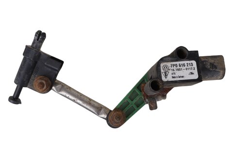 Senzor naklápania svetiel pre vzduchový podvozok ľavý predný 7P0616213