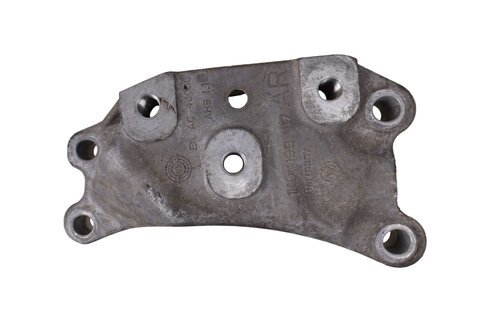 Ľavá konzola uloženia prevodovky 1K0199117AR