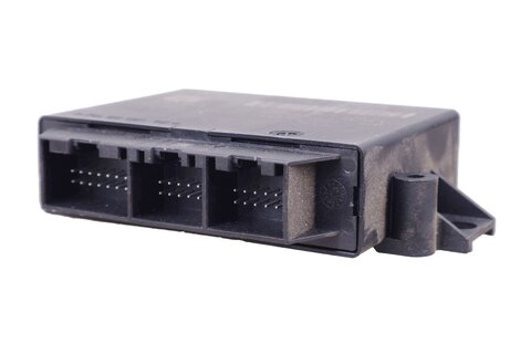 Riadiaca jednotka k parkovaciemu asistentu 7P6919475B