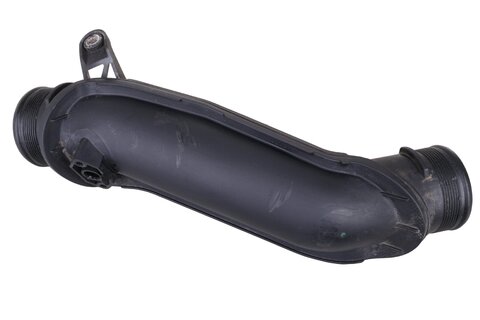 Rúrka vzduchová intercooler 7P0145770