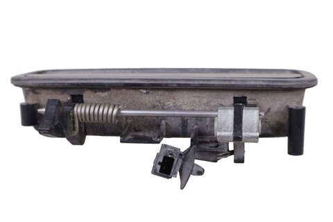 Madlo piatych dverí s mikrospínačom 2K5827565C