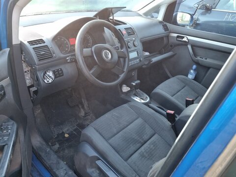 Volkswagen Touran 1.6 FSI 85 kW