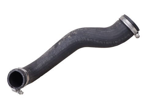 Hadica tlaková intercooler horná ľavá - 7P0145737