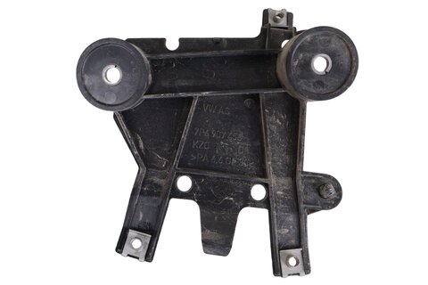 Držiak riadiacej jednotky asistenta zmeny jazdného pruhu pravý 7P6907456A