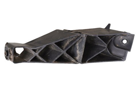 Držiak zadného nárazníka pravý 7P6807046