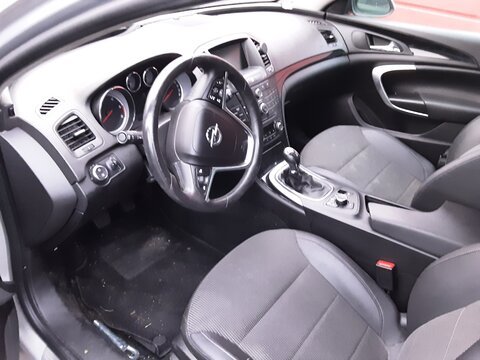 Opel Insignia 2.0CDTI 118kW