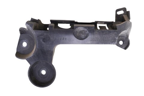 Držiak zadného nárazníka pravý 9683742980