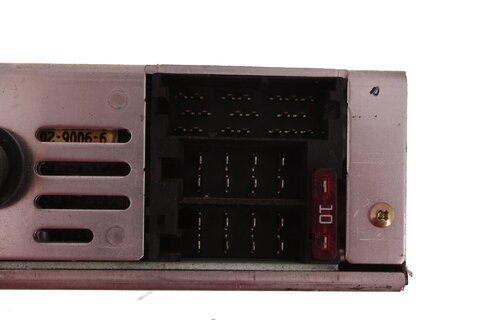 Autorádio PU-2471D (K)