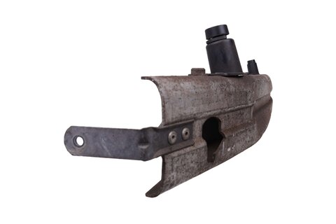 Výstuha predného nárazníka - 8E0807109J