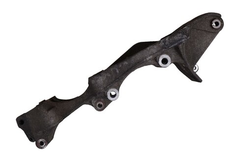 Držiak alternátora 045903141F