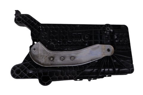 Držiak batérie 5QF915331A