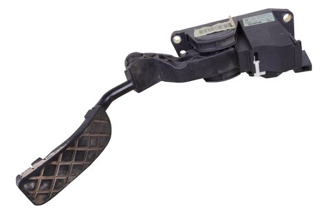Plynový pedál s elektrickým modulom 1J2721503H