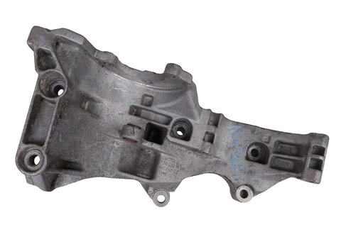 Držiak alternátora 03G903139D