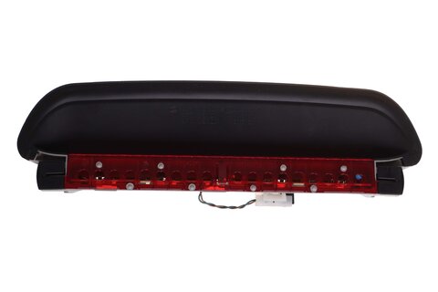 Tretie brzdové svetlo sedan 63256946615