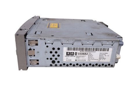 Autorádio s CD, DVD, GPS 96661984CL