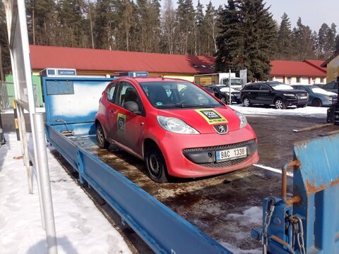 Peugeot 107 1.0 50kW