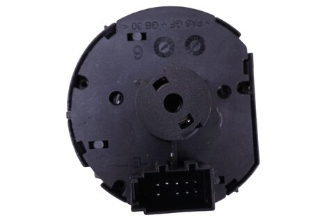 Spínač svetiel 3V0941431