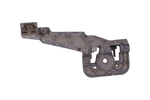 Držiak zadného nárazníka spodný stred 850476580R