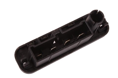Elektrický kontakt dverí kufra