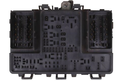 Poistkový blok motorového priestoru FG9T-14A067-KE