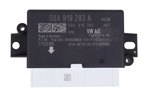 Riadiaca jednotka k parkovaciemu asistentu PDC 5QA919283A