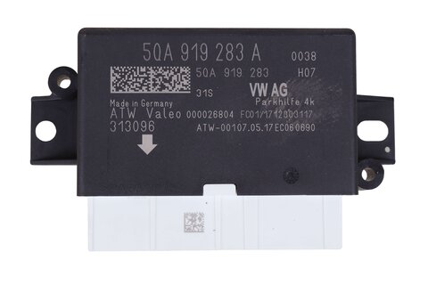 Riadiaca jednotka k parkovaciemu asistentu PDC 5QA919283A