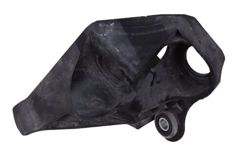 Držiak lanovodov radenia na prevodovke 1S0711789B