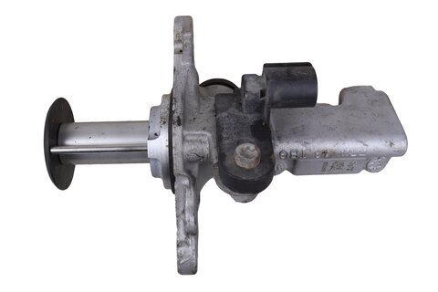 Hlavný brzdový valec 1S1611019