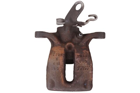 Brzdový strmeň ľavý zadný 38mm (pre kotúč 272x10mm) 5Q0615423B