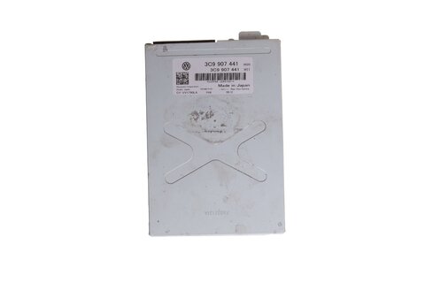 Riadiaca jednotka cúvacej kamery 3C9907441