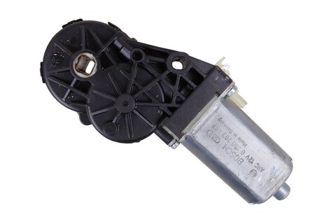 Elektromotor nastavenia náklonu operadla vodiča 5N0959761A