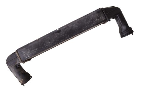 Chladič nasávaného vzduchu - intercooler 17513421803