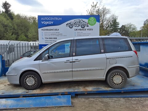 Lancia Phedra 2.2JTD 94kW