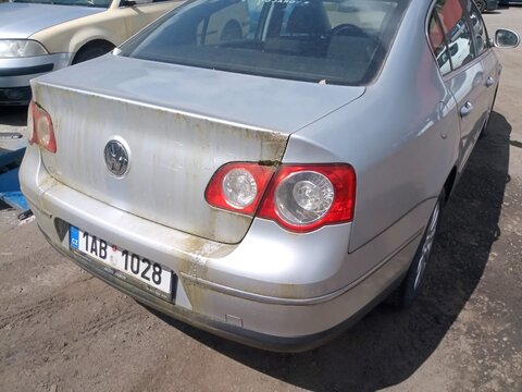 Volkswagen Passat  B6 2.0TDI 16V 103kW